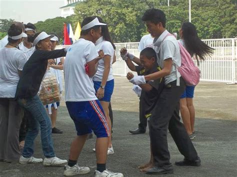 pinay umiyak habang kinakantot|Sikat daw sya sa school nila nagkaron ng scandal.